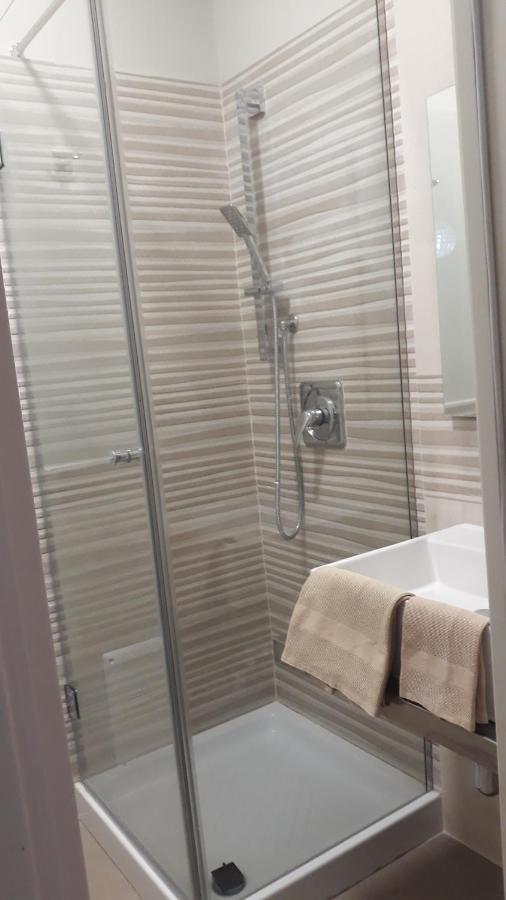Ze-Vi Home Санта Флавия Екстериор снимка