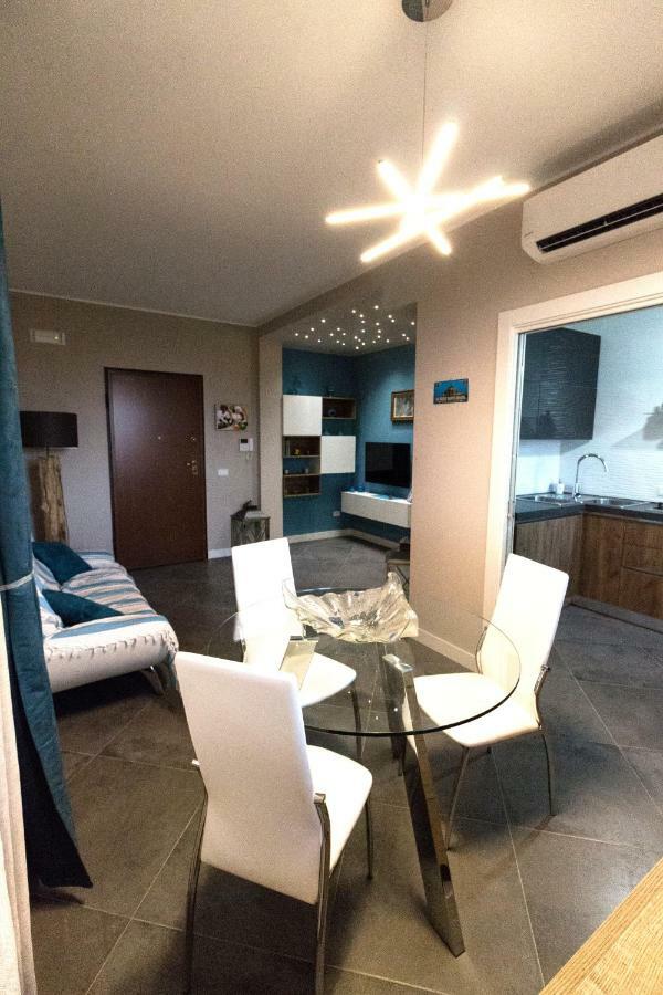 Ze-Vi Home Санта Флавия Екстериор снимка